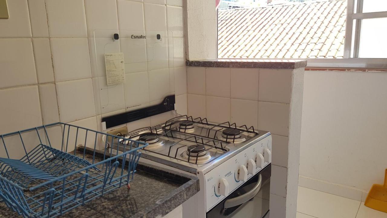 Apartamento A Uma Quadra Da Praia Гуаружа Экстерьер фото